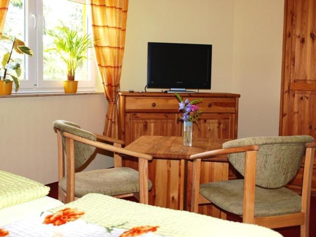 Landhotel Zum Honigdieb Ribnitz-Damgarten Quarto foto